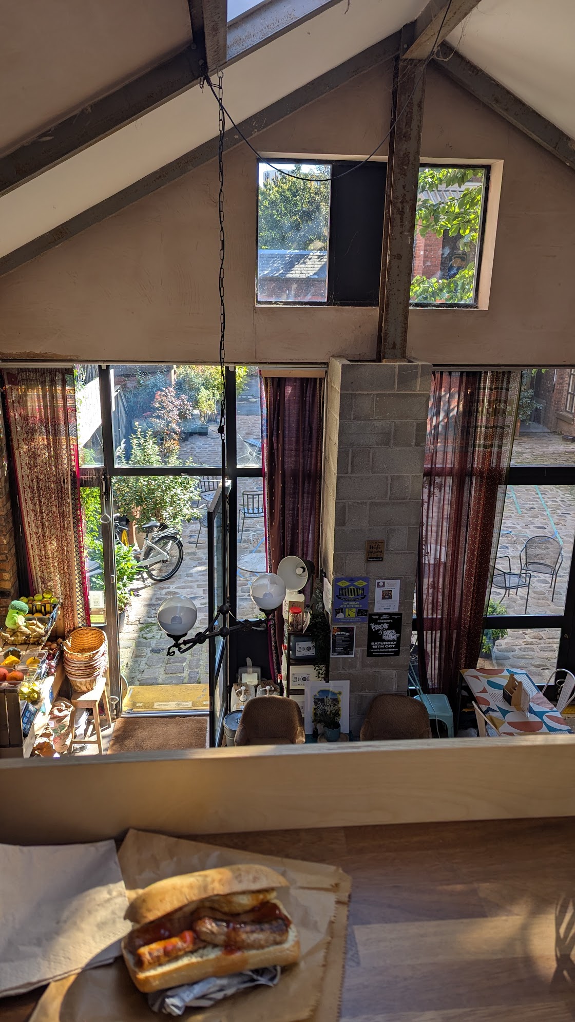 Deli Lama (Co-op & Cafe)